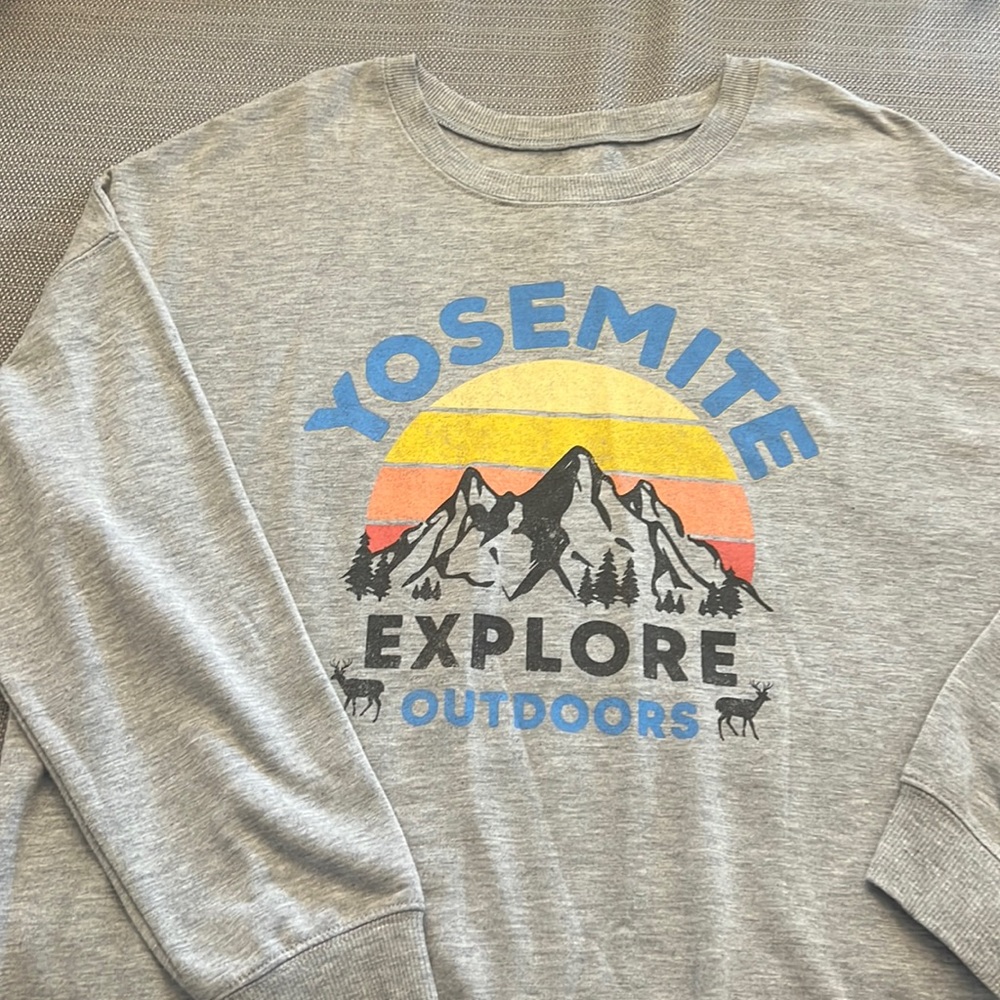 Yosemite explorer Target Sweatshirt